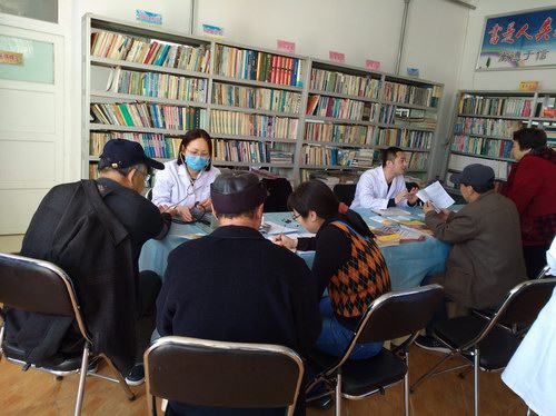 五絕指針技術(shù)與中鐵建工集團醫(yī)院走進社區(qū)開展義診活動