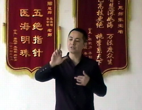 ���t(y��)��^������ҕ�l